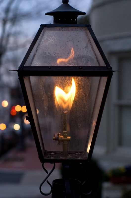 Modern Gas Lamp Design